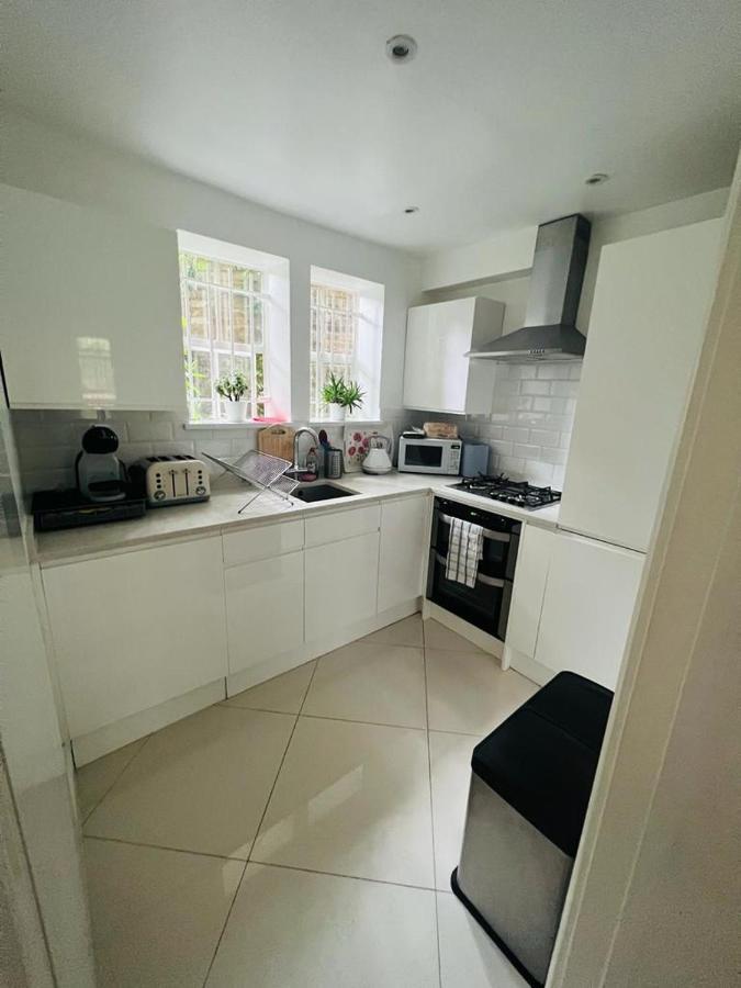 2 Bedroom Apartment Close To Camden Town Londra Exterior foto