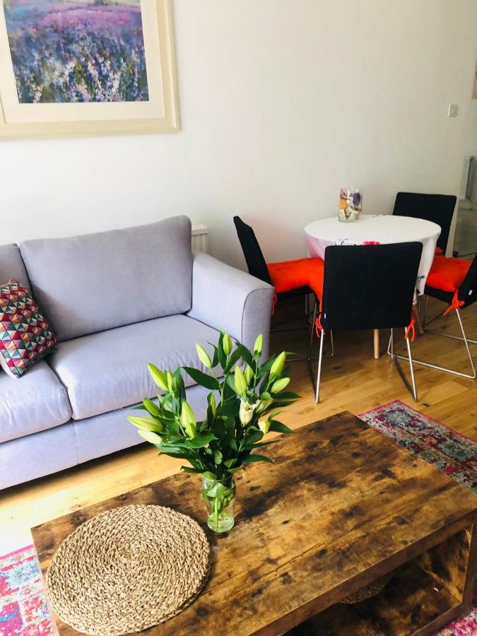 2 Bedroom Apartment Close To Camden Town Londra Exterior foto