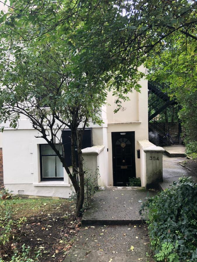 2 Bedroom Apartment Close To Camden Town Londra Exterior foto