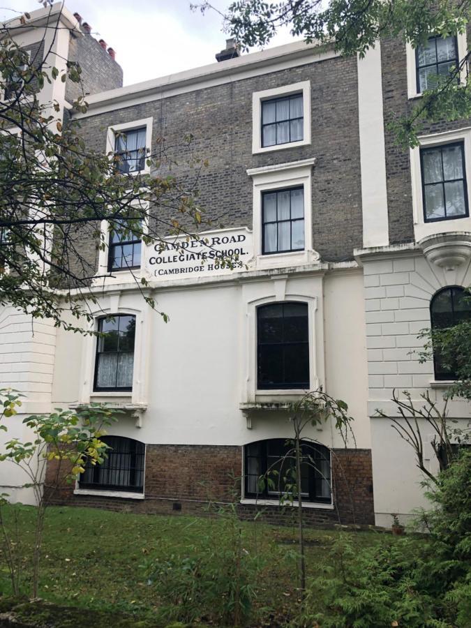 2 Bedroom Apartment Close To Camden Town Londra Exterior foto